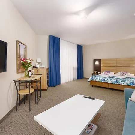 Apartamenty Prywatne W Hotelu Przy Plazy Diva Kolobrzeg Exterior photo