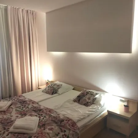 Apartamenty Prywatne W Hotelu Przy Plazy Diva Kolobrzeg Exterior photo